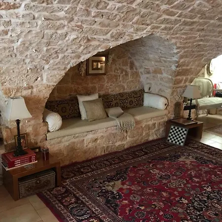 Maison Santarosa Homestay