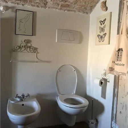 Maison Santarosa Δωμάτια σε οικογενειακή κατοικία
